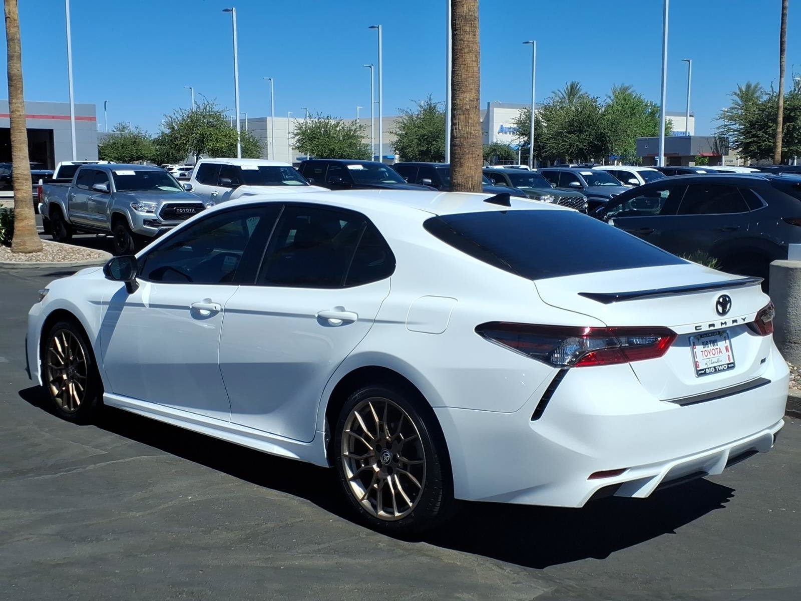Certified 2023 Toyota Camry SE FWD image 6