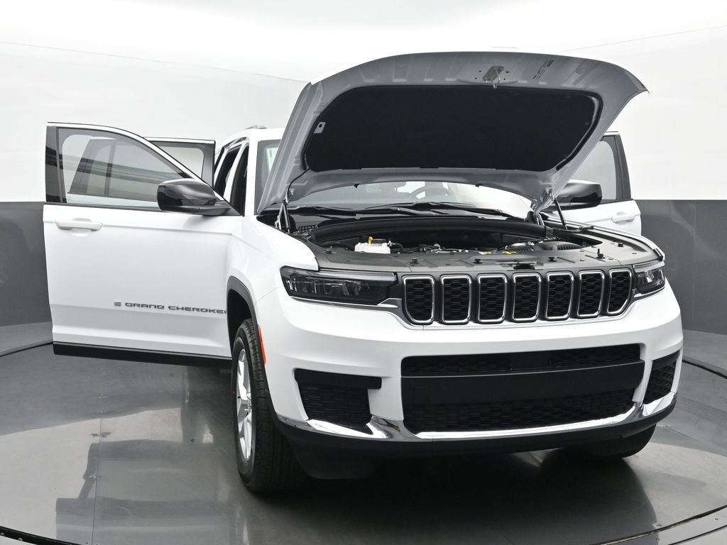 New 2025 Jeep Grand Cherokee L Laredo w/ Luxury Tech Group I image 56