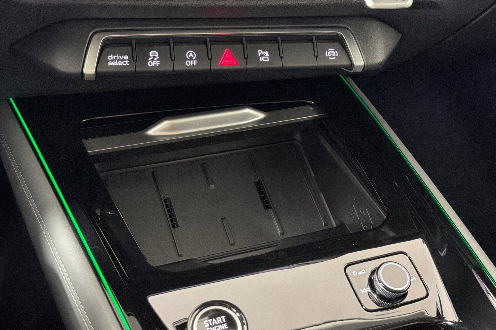 New 2026 Audi Q3 quattro 2.0T AWD/4WD image 19