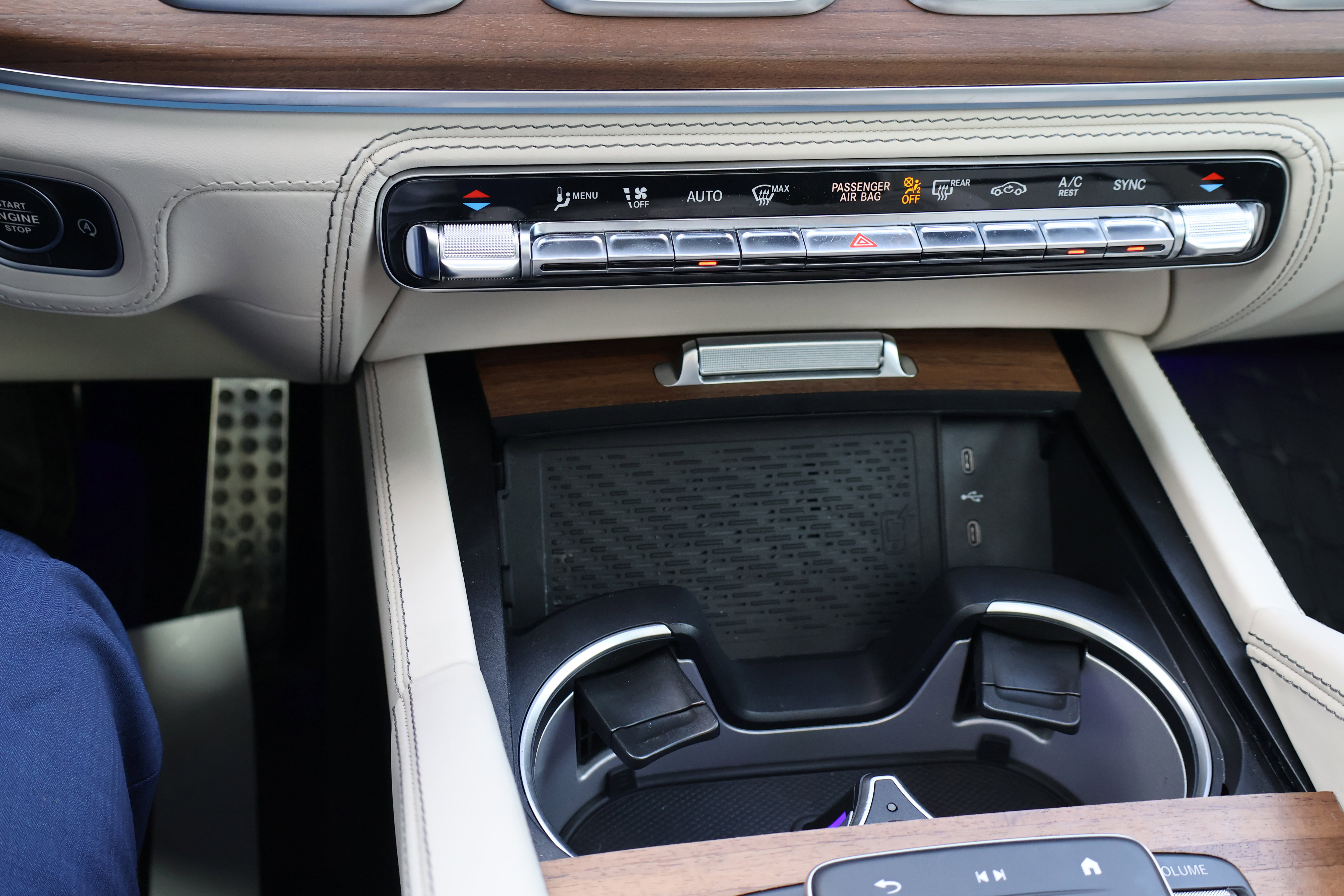 Certified 2025 Mercedes-Benz GLE 63 AMG S image 43