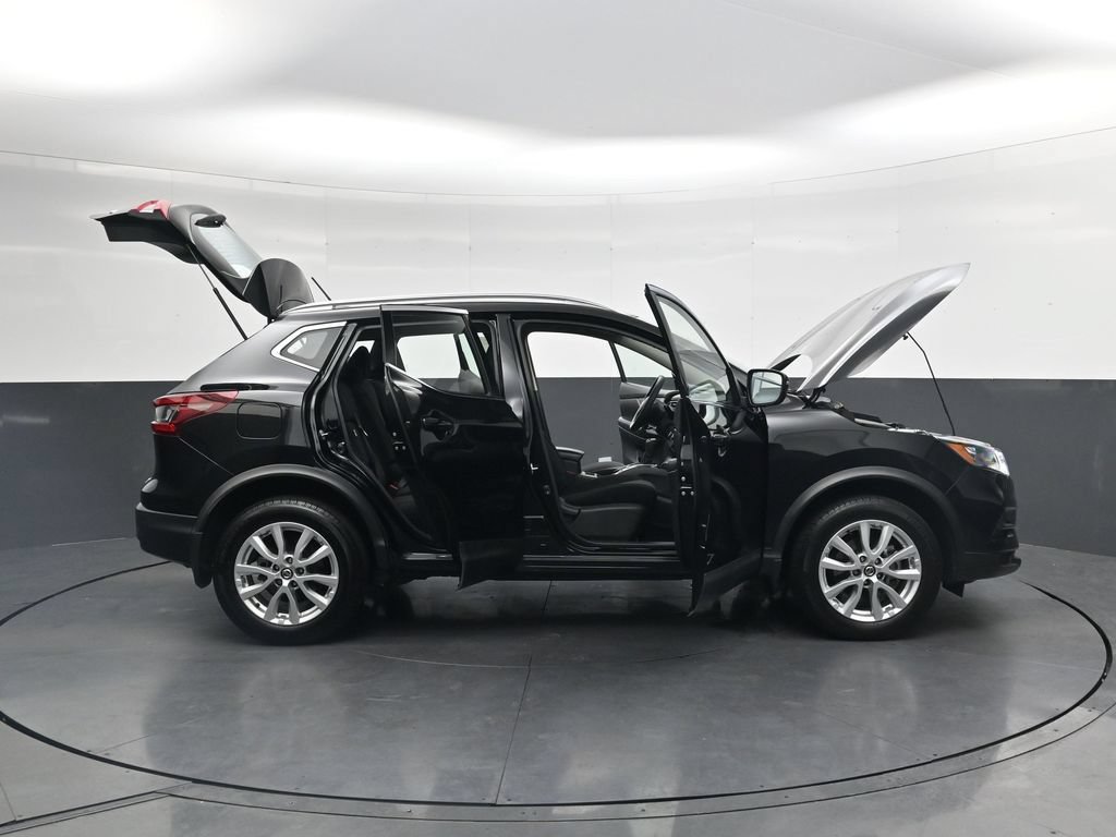 Used 2020 Nissan Rogue Sport SV FWD image 44