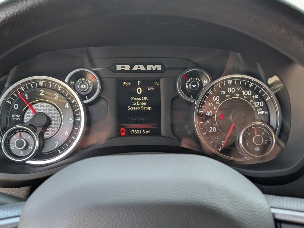 Used 2024 RAM 2500 Tradesman w/ Chrome Appearance Group AWD/4WD image 24