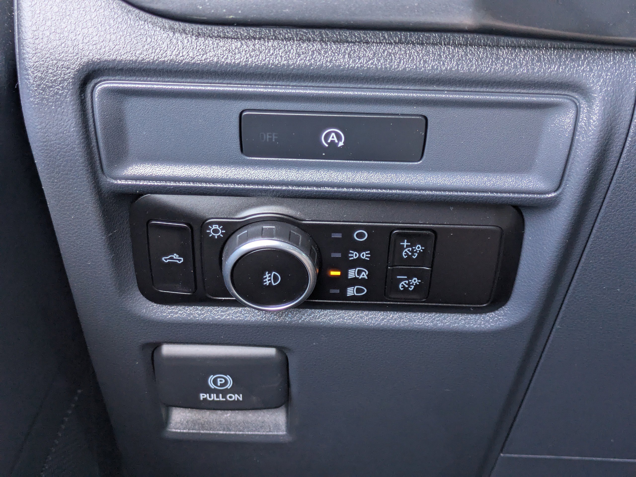 Certified 2025 Ford F150 STX w/ Equipment Group 200A RWD image 19