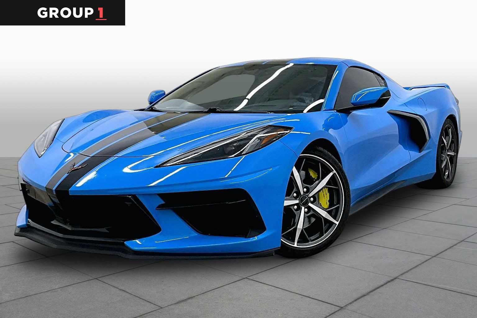 Used 2021 Chevrolet Corvette Stingray Preferred Cpe w/ Z51 Performance Package RWD image 1