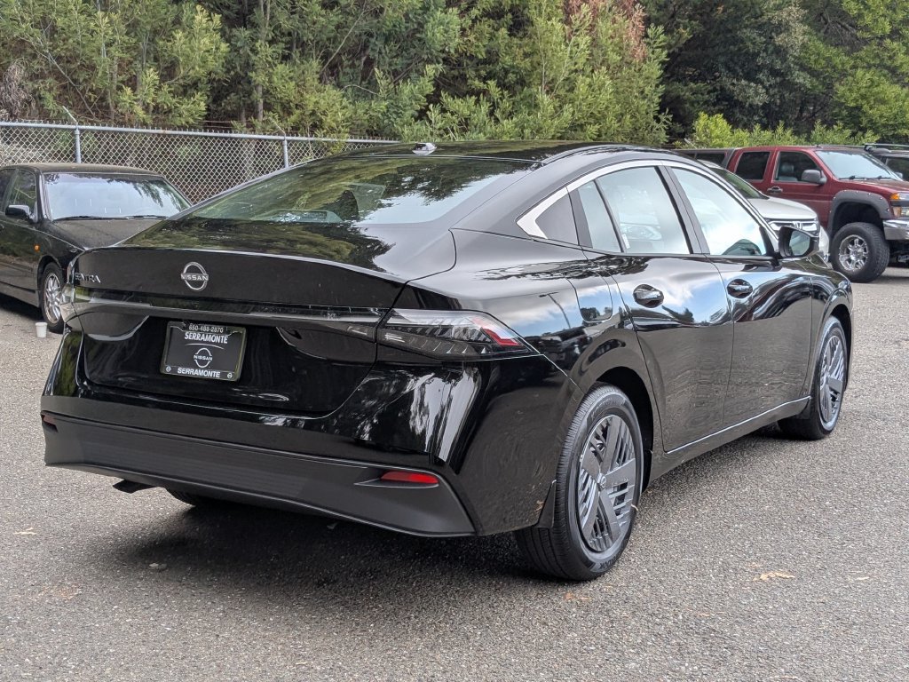 New 2027 Nissan Sentra SV FWD image 5