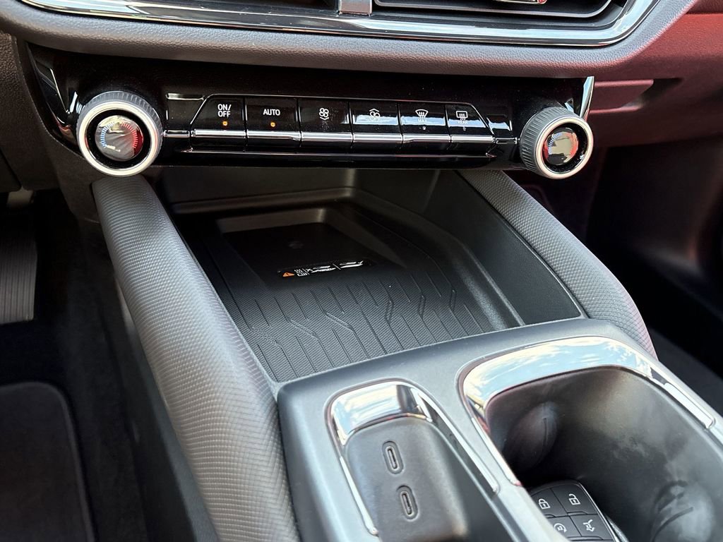 New 2026 Chevrolet Equinox EV RS image 18