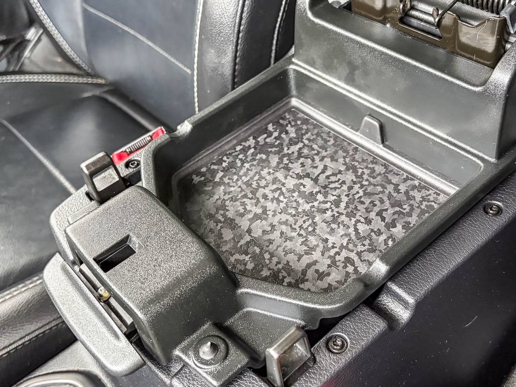 Used 2019 Jeep Wrangler Unlimited Sahara AWD/4WD image 49