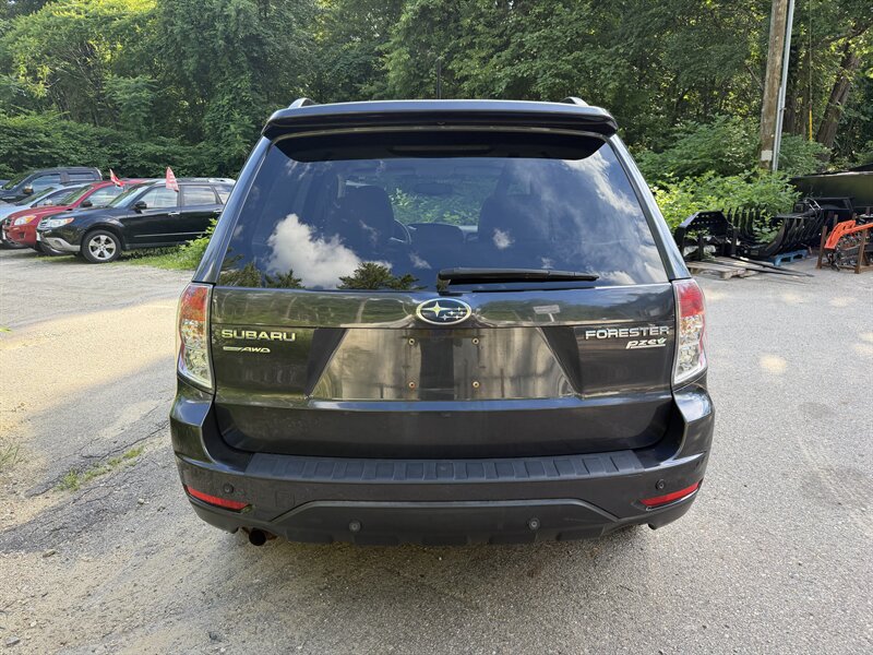 Used 2011 Subaru Forester 2.5X Premium AWD/4WD image 6
