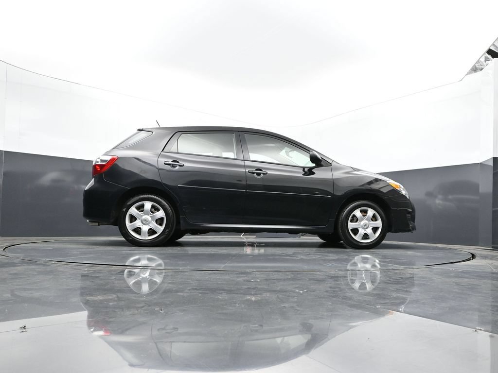Used 2010 Toyota Matrix S AWD/4WD image 26