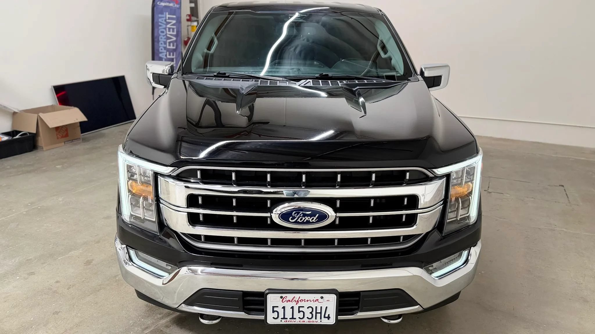 Used 2023 Ford F150 Lariat AWD/4WD image 3