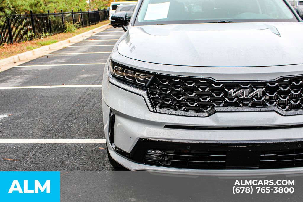 Used 2023 Kia Sorento SX image 12