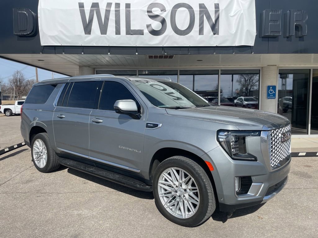 Used 2024 GMC Yukon XL Denali w/ Advanced Technology Package AWD/4WD video 1