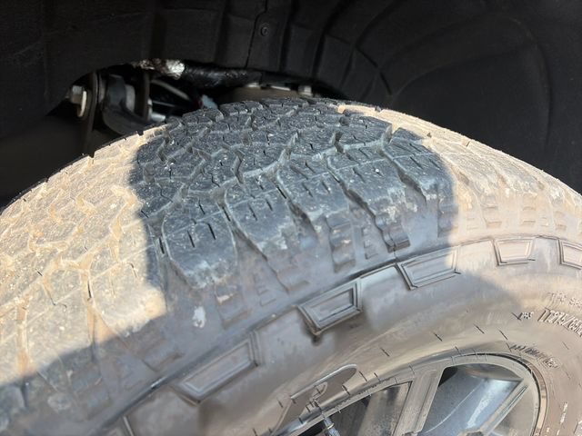 Used 2025 GMC Sierra 2500 AT4 AWD/4WD image 24