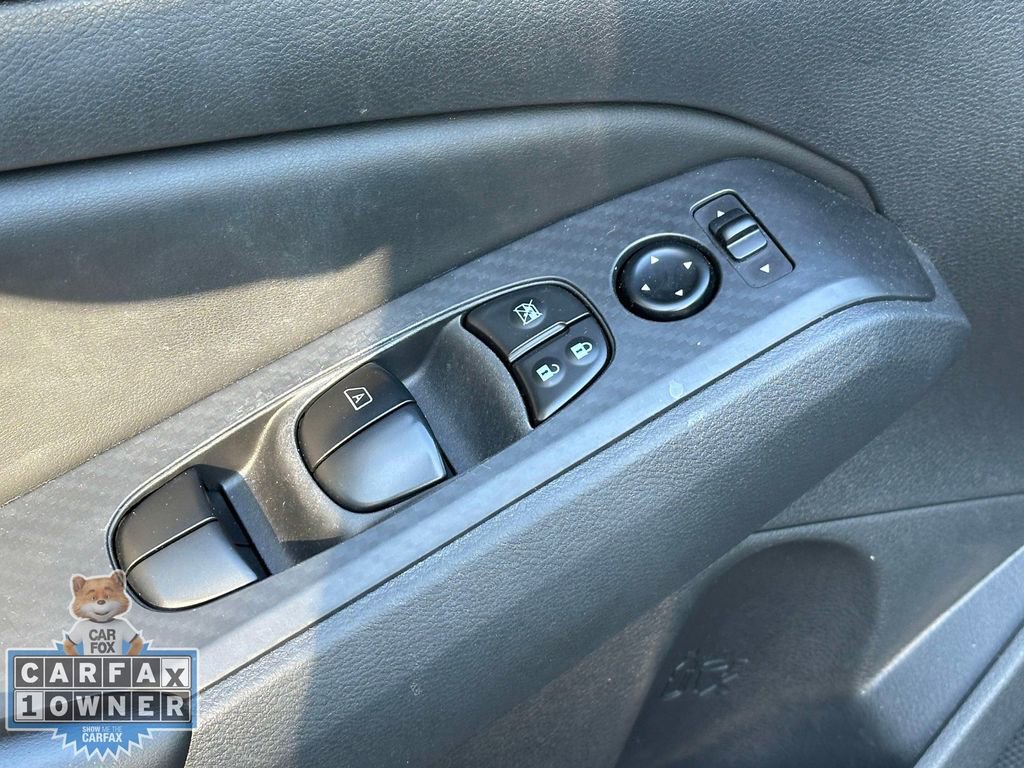 Used 2025 Nissan Altima 2.5 S FWD image 19