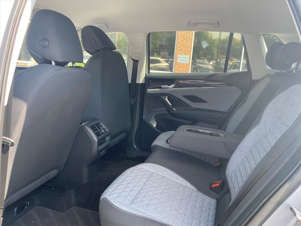 Used 2025 Volkswagen Tiguan S AWD/4WD image 18