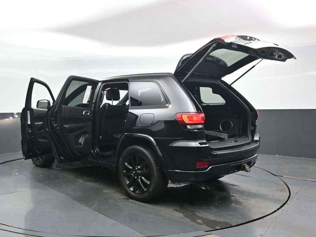 Used 2021 Jeep Grand Cherokee Laredo X AWD/4WD image 50