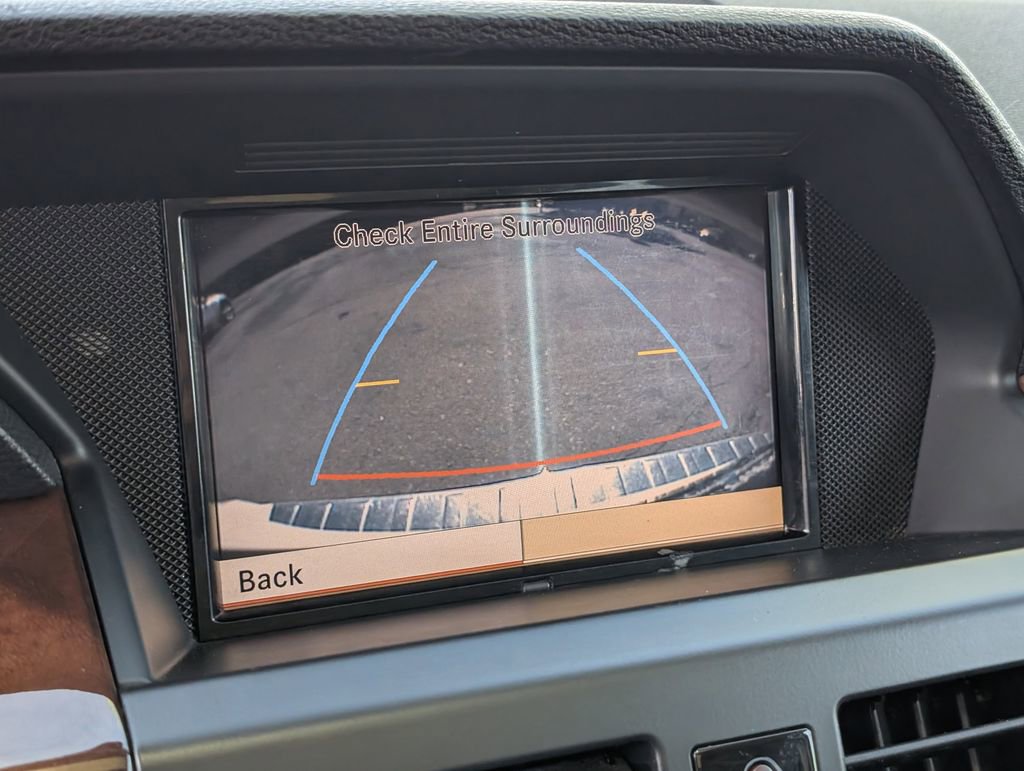 Used 2011 Mercedes-Benz GLK 350 4MATIC image 16