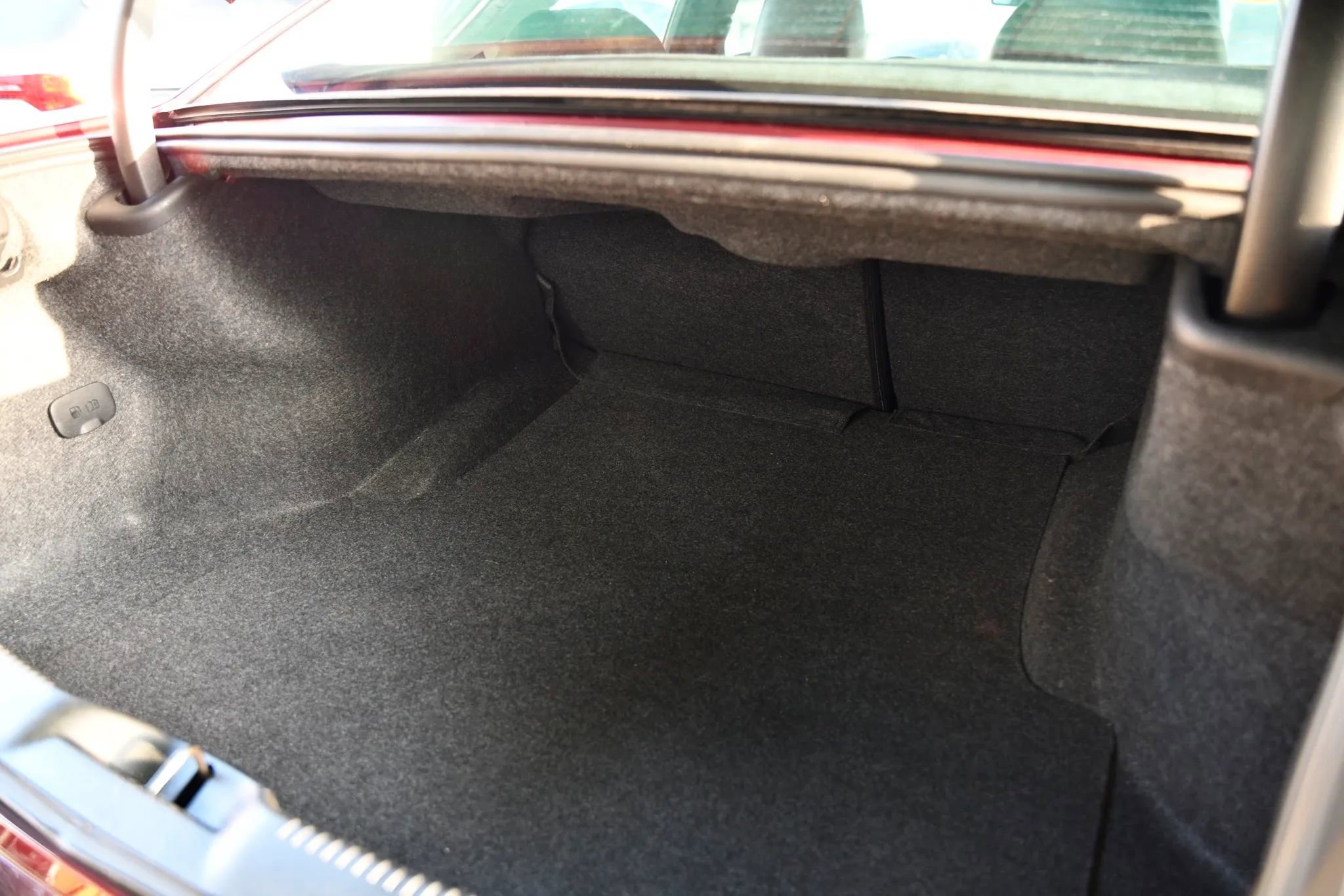 Used 2019 Chrysler 300 Limited RWD image 23