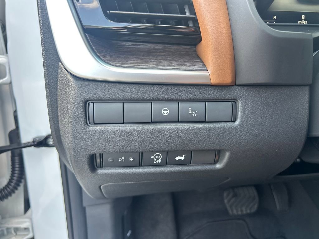 New 2026 Nissan Rogue Platinum image 33