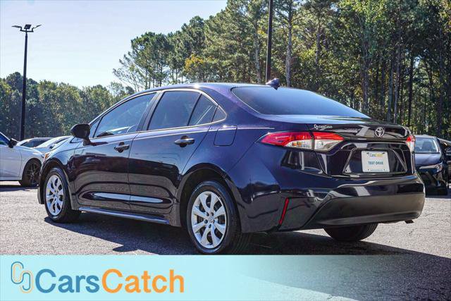 Used 2025 Toyota Corolla LE FWD image 13
