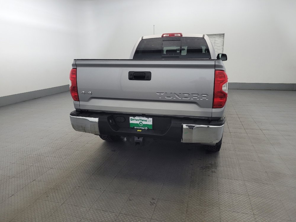 Used 2015 Toyota Tundra SR5 AWD/4WD image 7