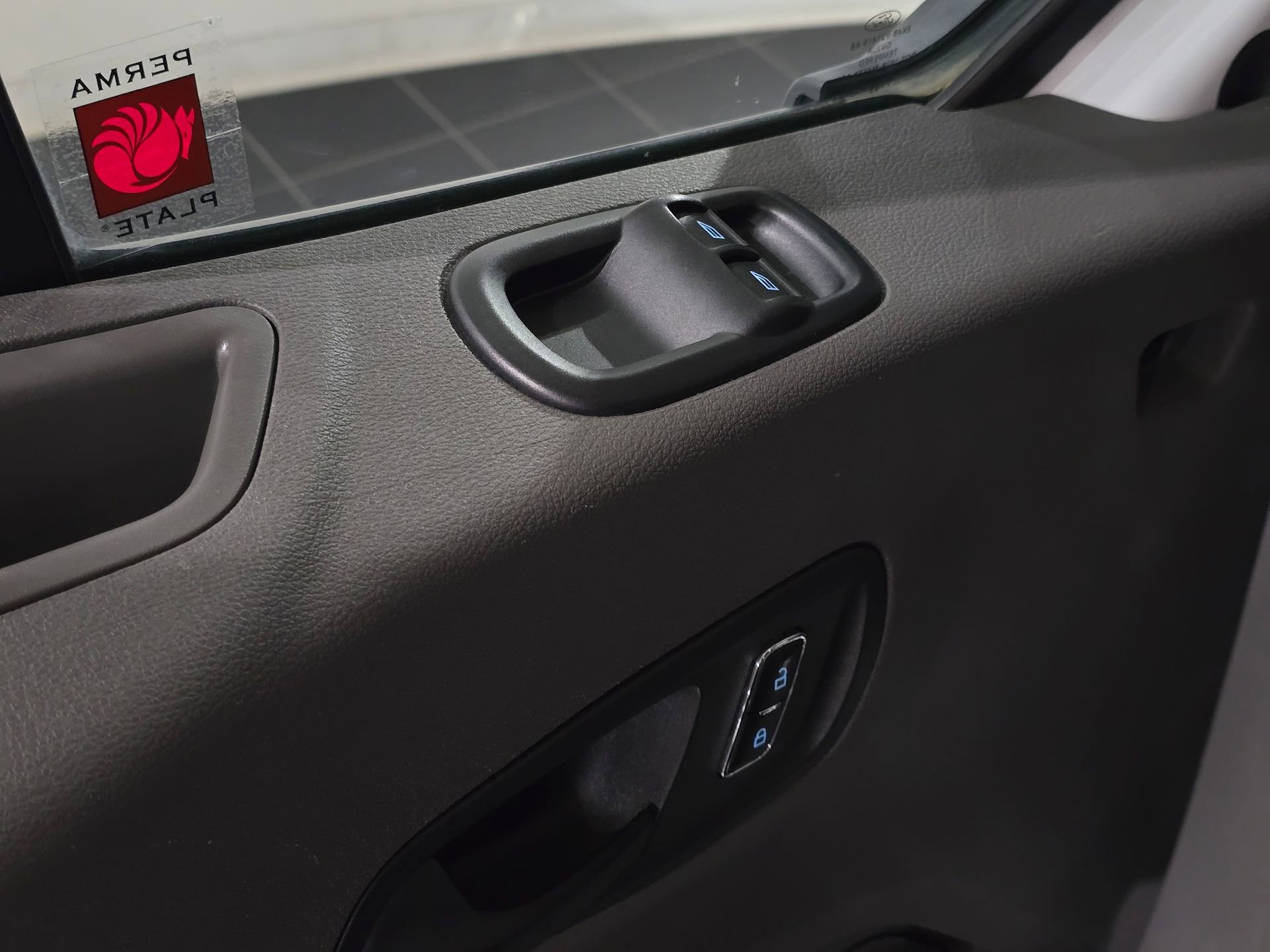 Used 2024 Ford Transit 350 XLT image 22