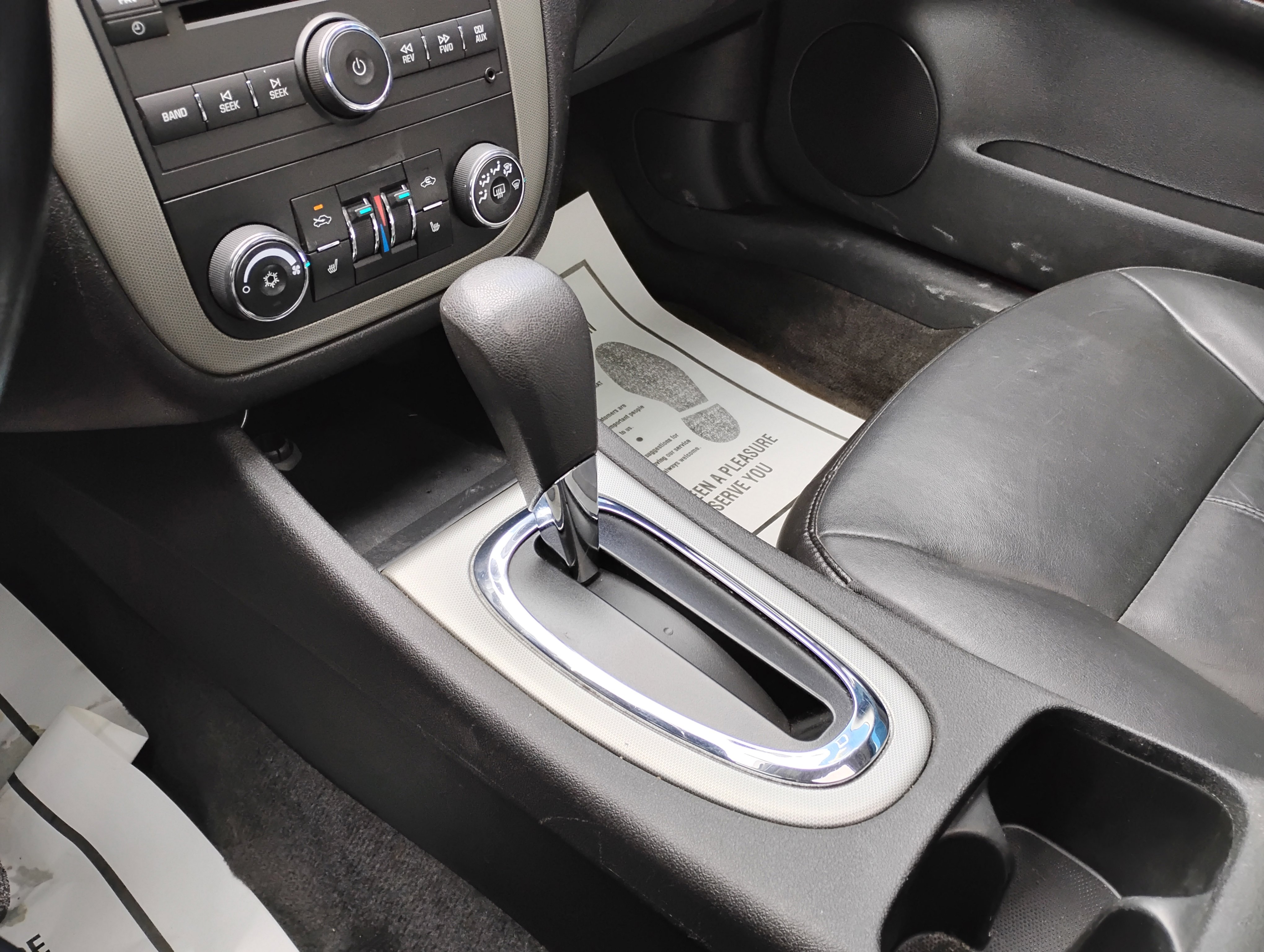 Used 2009 Chevrolet Impala SS w/ Convenience Package image 10