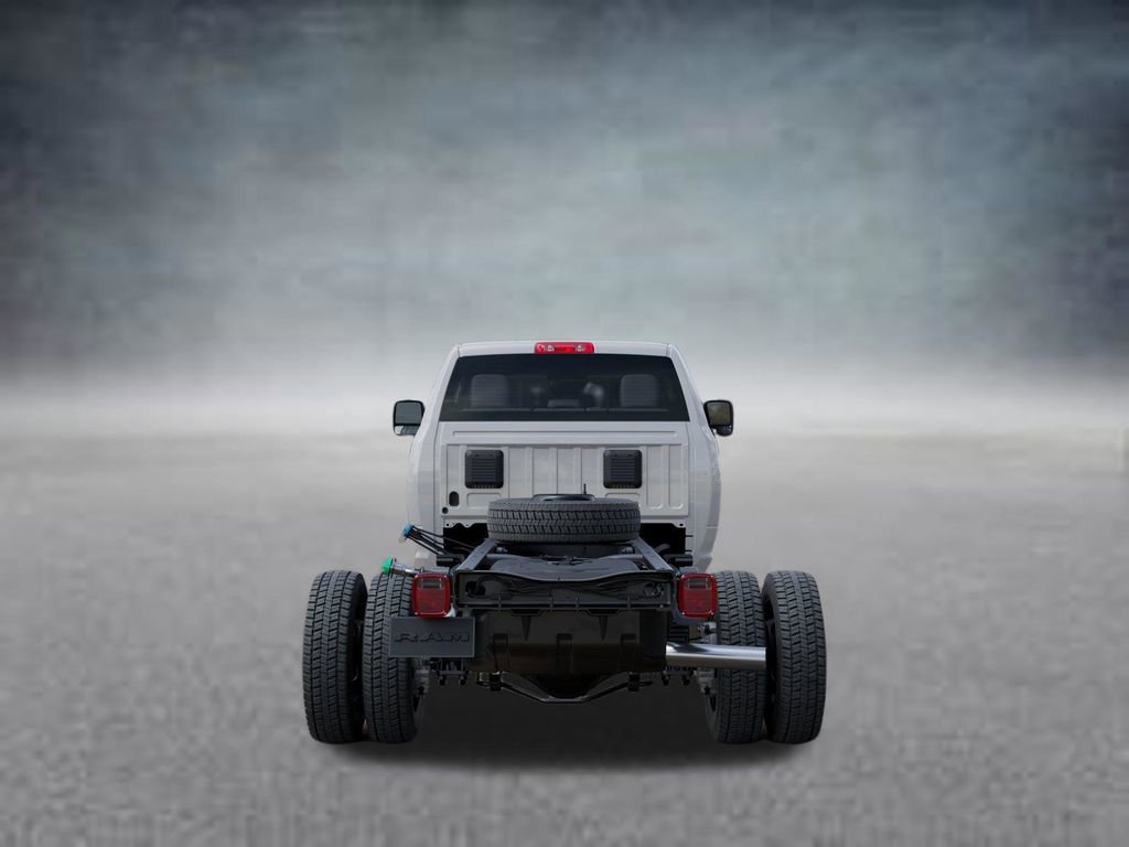 New 2026 RAM 4500 Tradesman AWD/4WD image 7