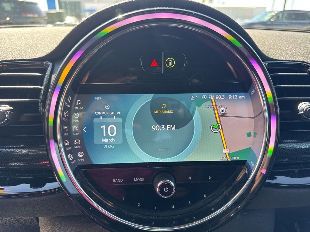 Used 2022 MINI Cooper Clubman S w/ Premium Package image 16