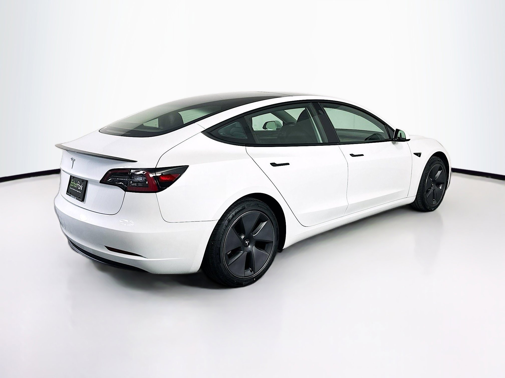 Used 2023 Tesla Model 3 Standard Range RWD image 9