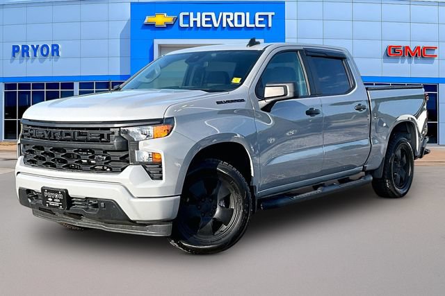 Used 2024 Chevrolet Silverado 1500 Custom AWD/4WD image 3