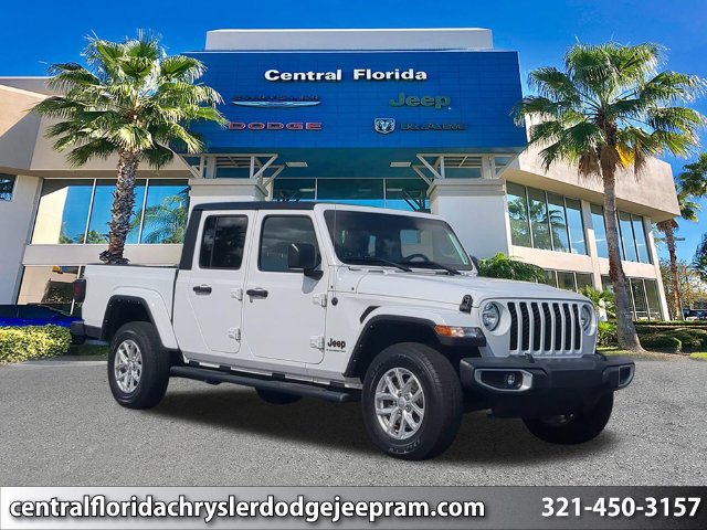 Used 2023 Jeep Gladiator Sport AWD/4WD image 1