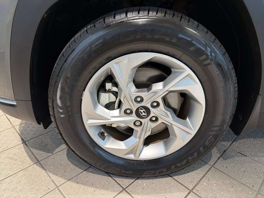 Used 2022 Hyundai Tucson SEL w/ Cargo Package image 9