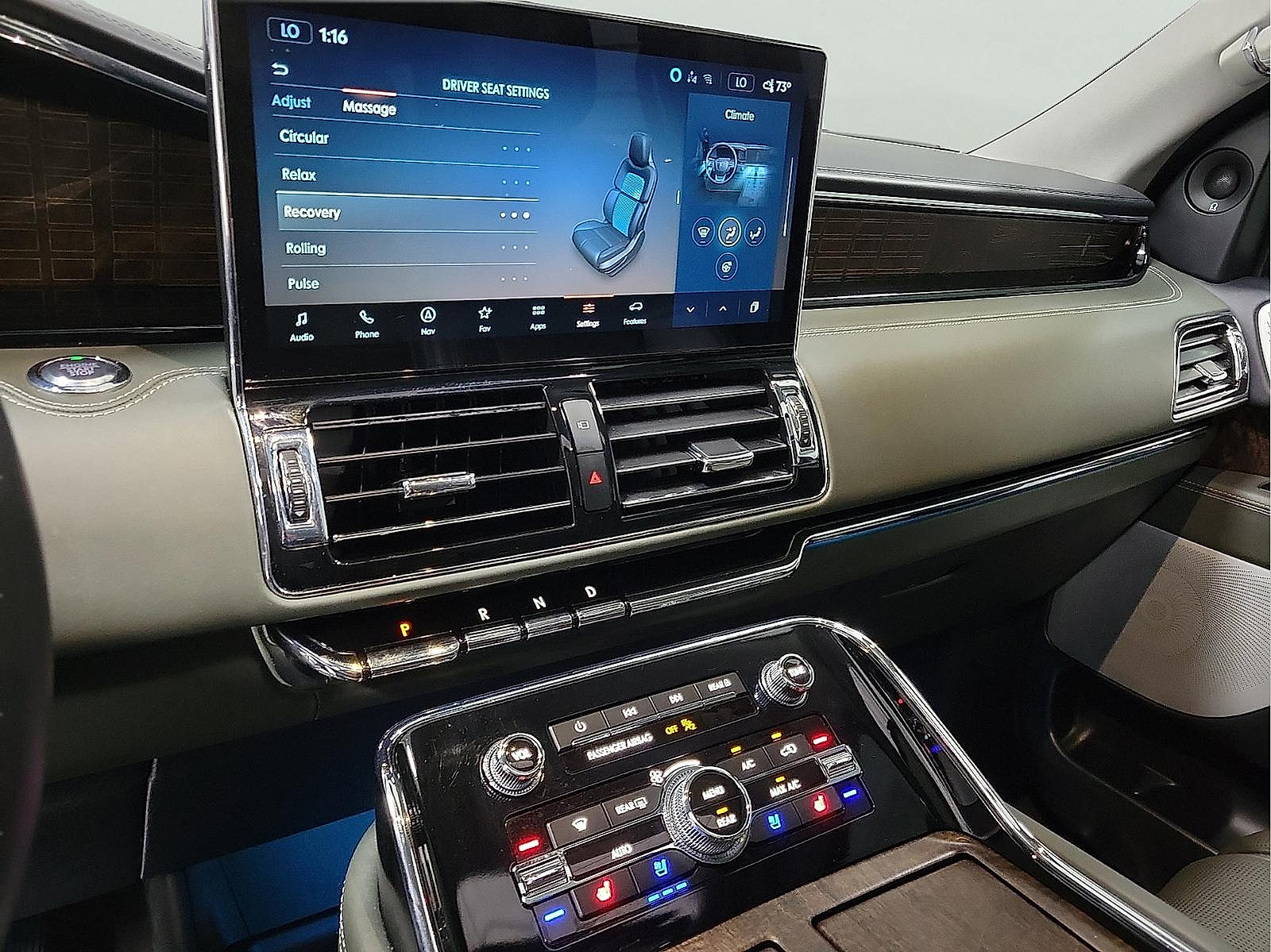 Used 2024 Lincoln Navigator L Black Label AWD/4WD image 16
