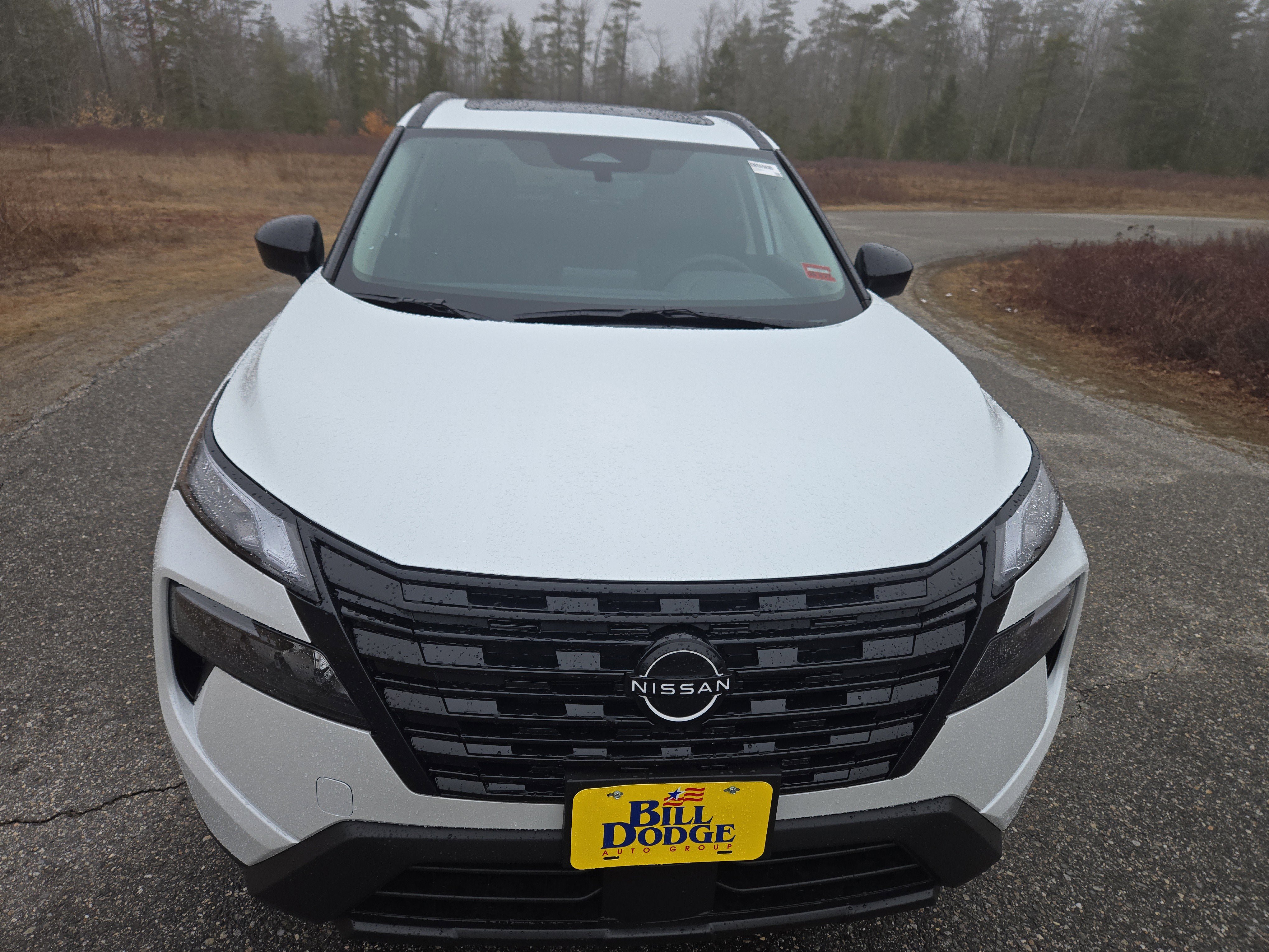 New 2026 Nissan Rogue SV AWD/4WD image 2