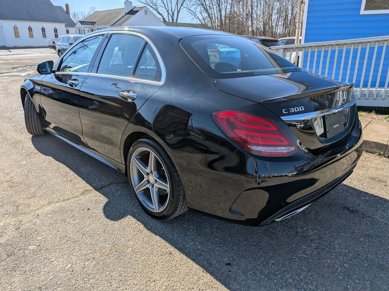 Used 2016 Mercedes-Benz C 300 4MATIC Sedan w/ Multimedia Package image 4
