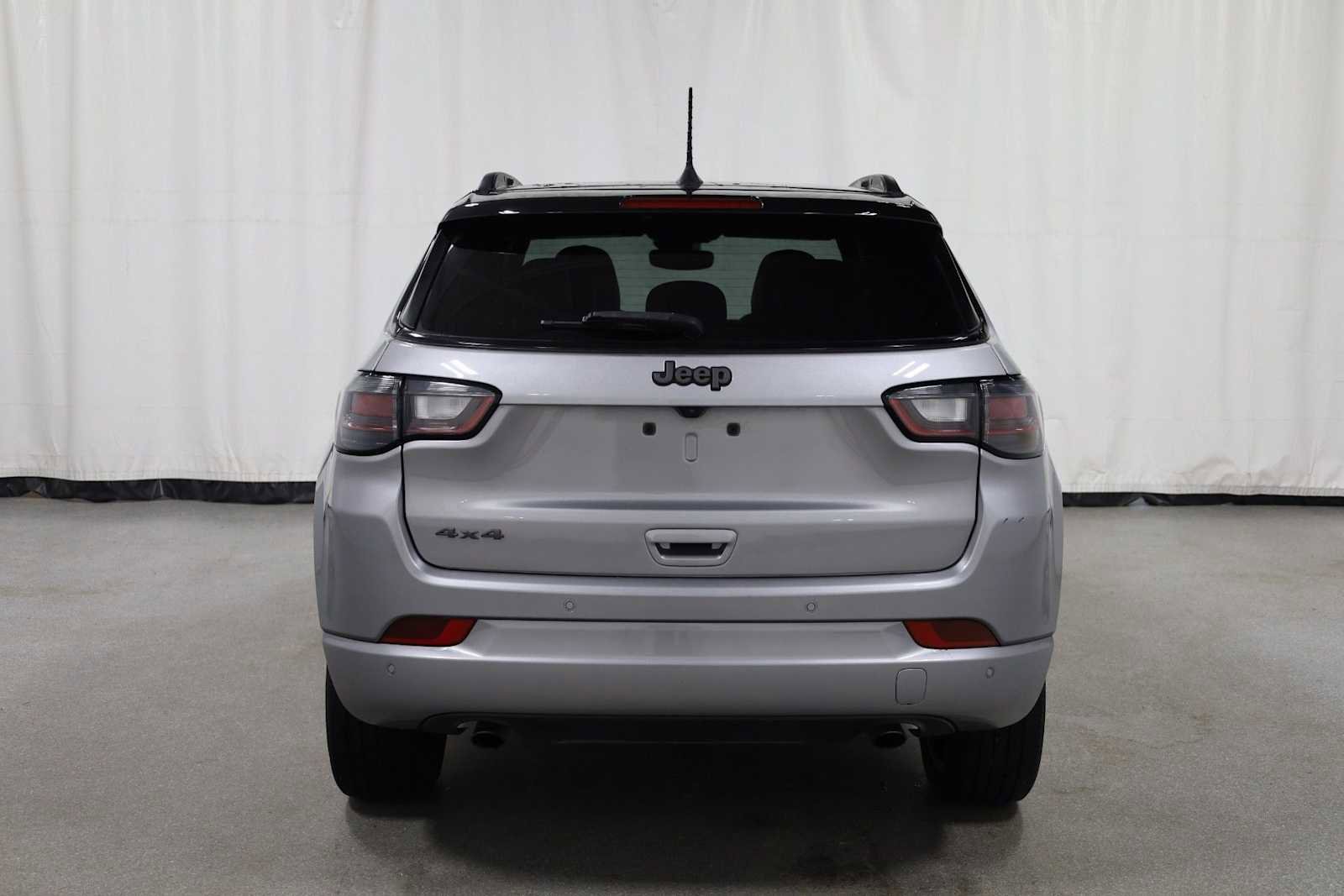 Used 2023 Jeep Compass High Altitude AWD/4WD image 7