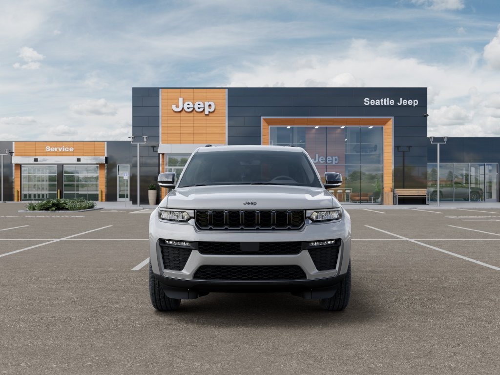 New 2026 Jeep Grand Cherokee Limited w/ Limited Altitude Package AWD/4WD image 7