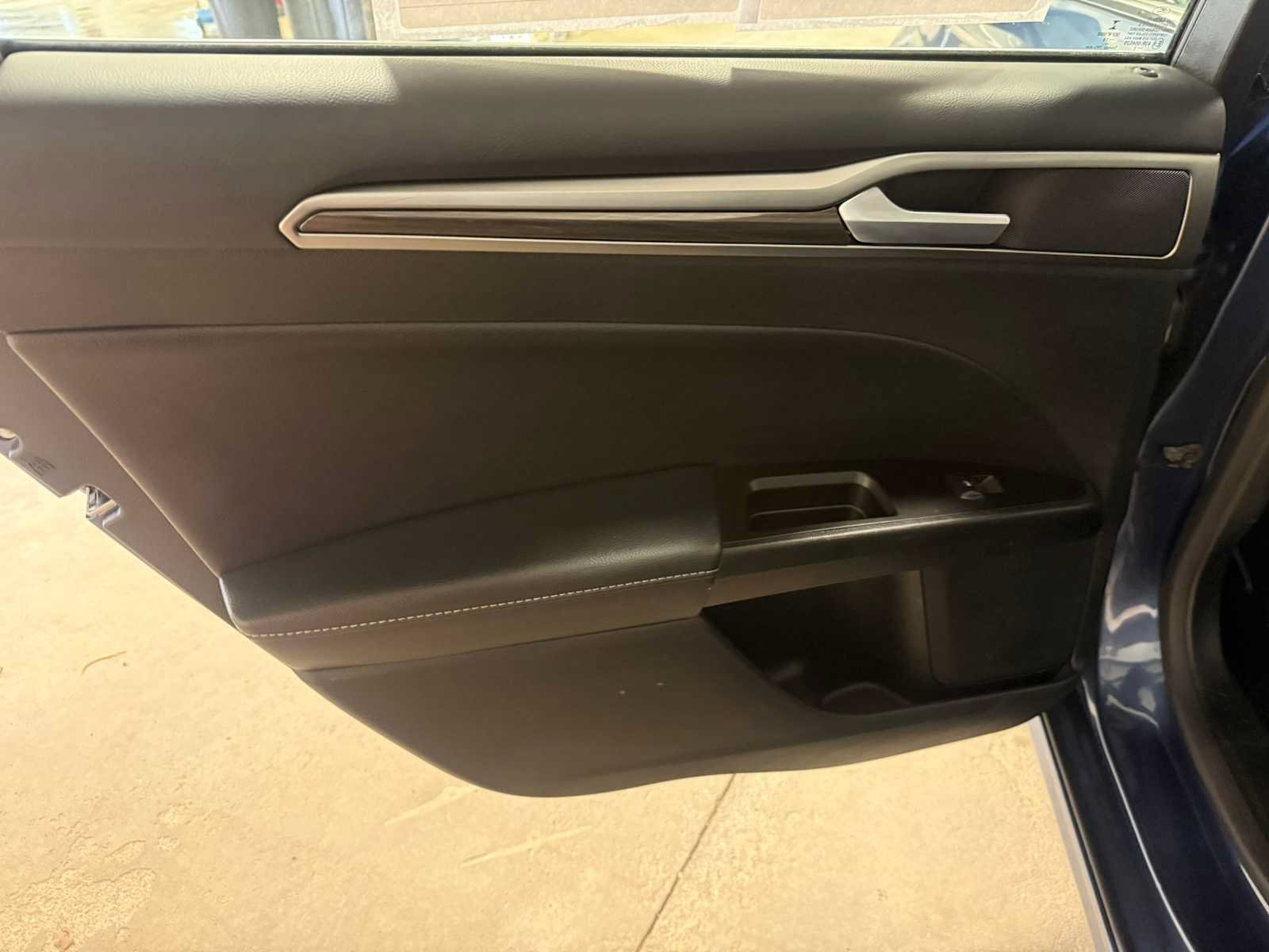 Used 2018 Ford Fusion SE w/ Fusion SE Technology Package FWD image 23