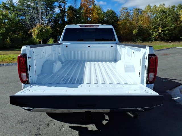 New 2026 GMC Sierra 2500 SLE w/ Preferred Package AWD/4WD image 7