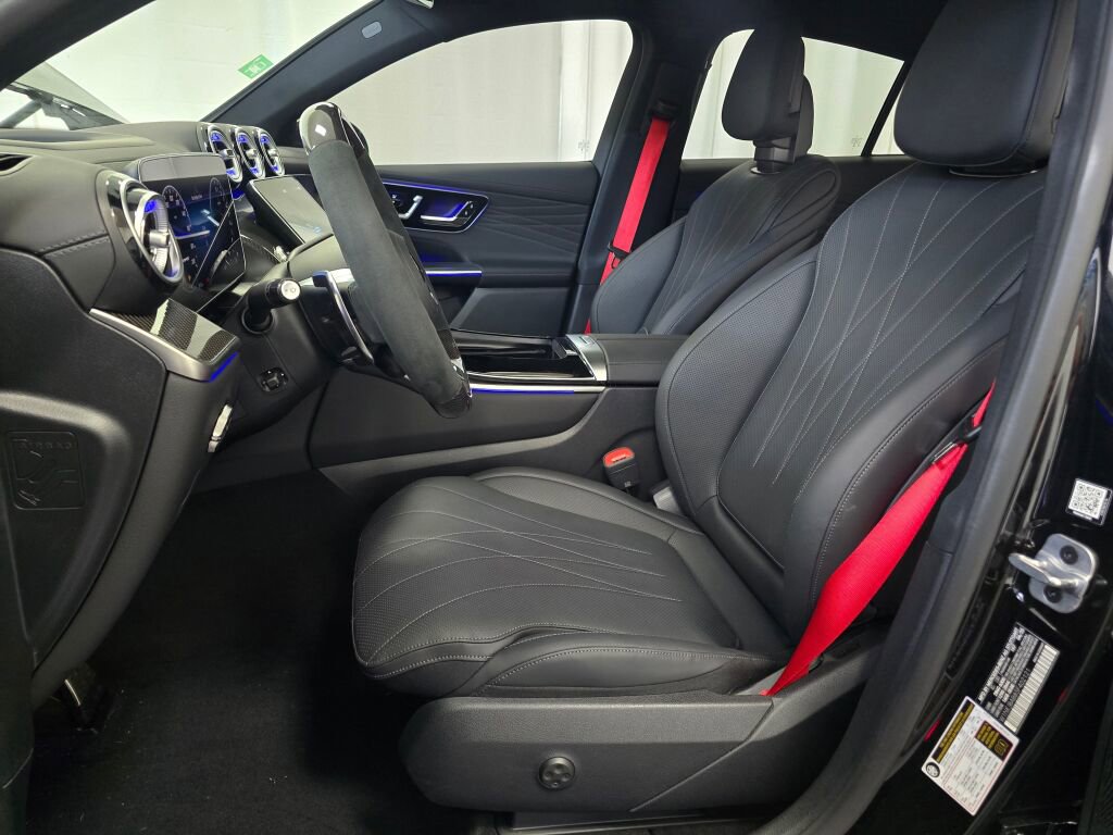 New 2025 Mercedes-Benz GLC 63 AMG S image 13