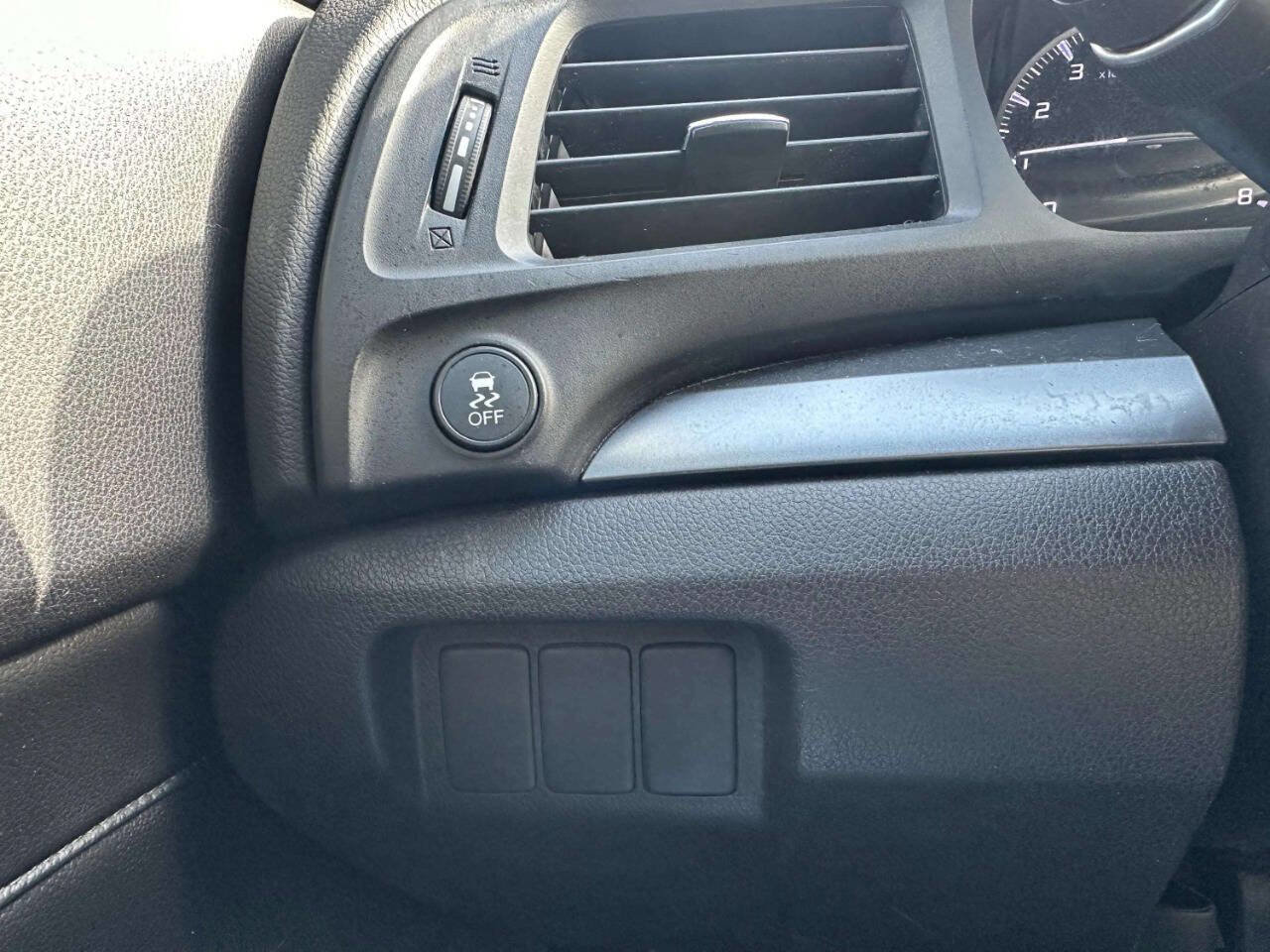 Used 2014 Acura ILX w/ Technology Package image 25