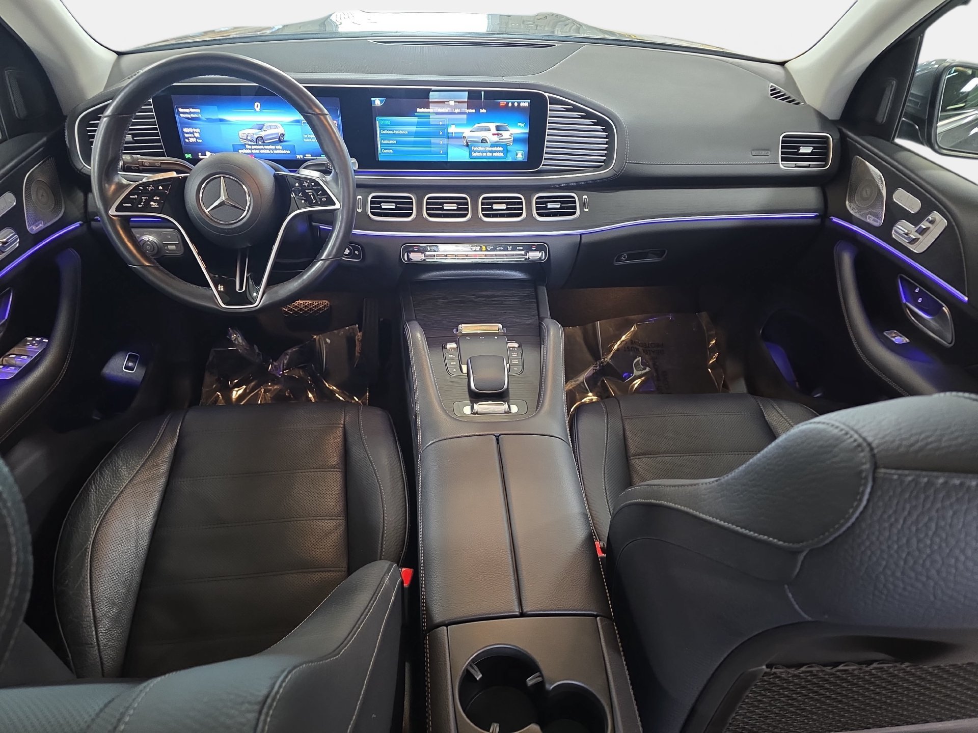 Used 2024 Mercedes-Benz GLS 450 4MATIC image 9
