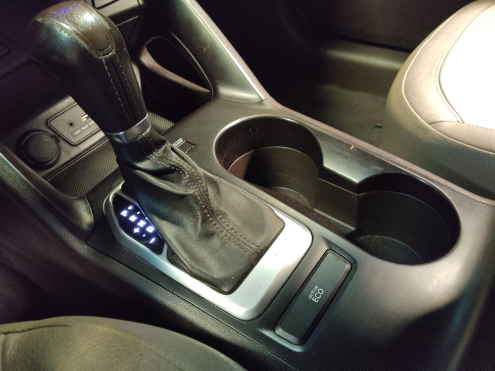 Used 2015 Hyundai Tucson Limited w/ Option Group 03 FWD image 26