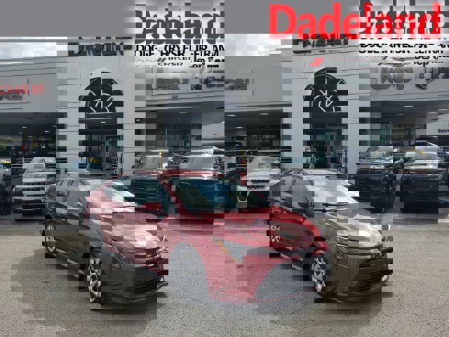 Used 2025 Toyota Corolla LE image 1