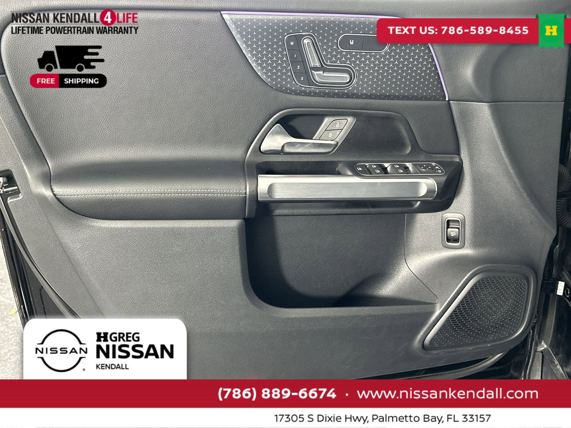 Used 2025 Mercedes-Benz GLB 250 image 32