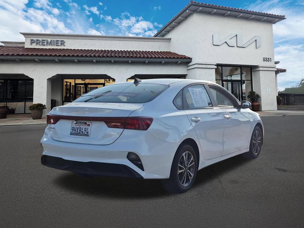 Certified 2023 Kia Forte LXS FWD image 8