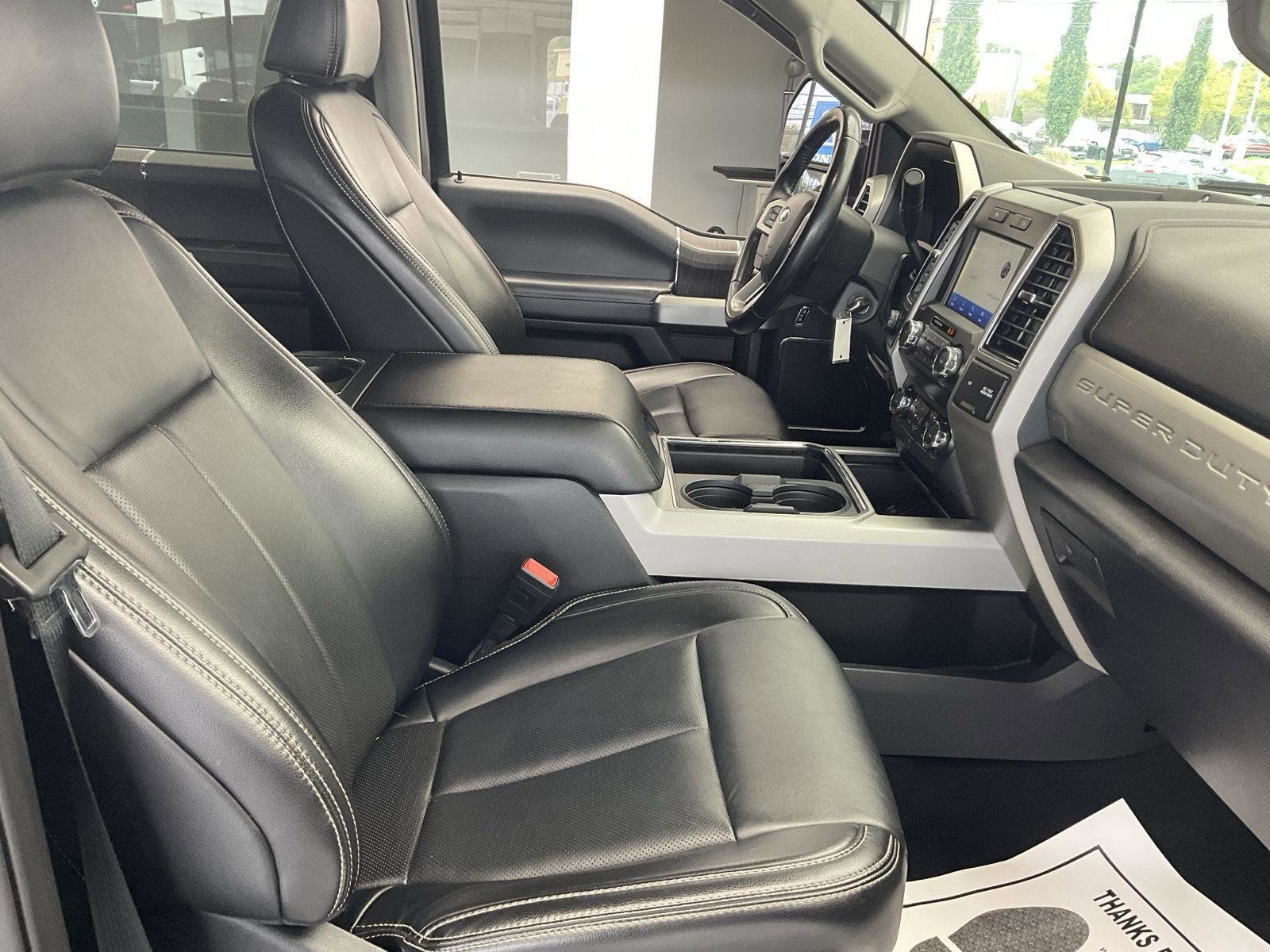 Used 2021 Ford F250 Lariat w/ Chrome Package image 13