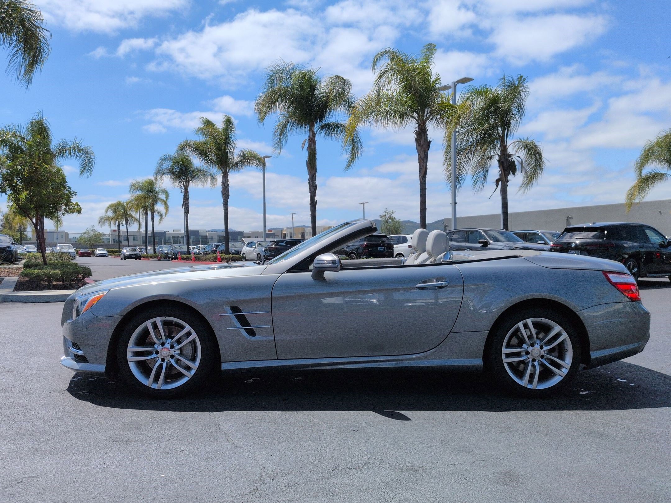 Used 2015 Mercedes-Benz SL 400 image 7