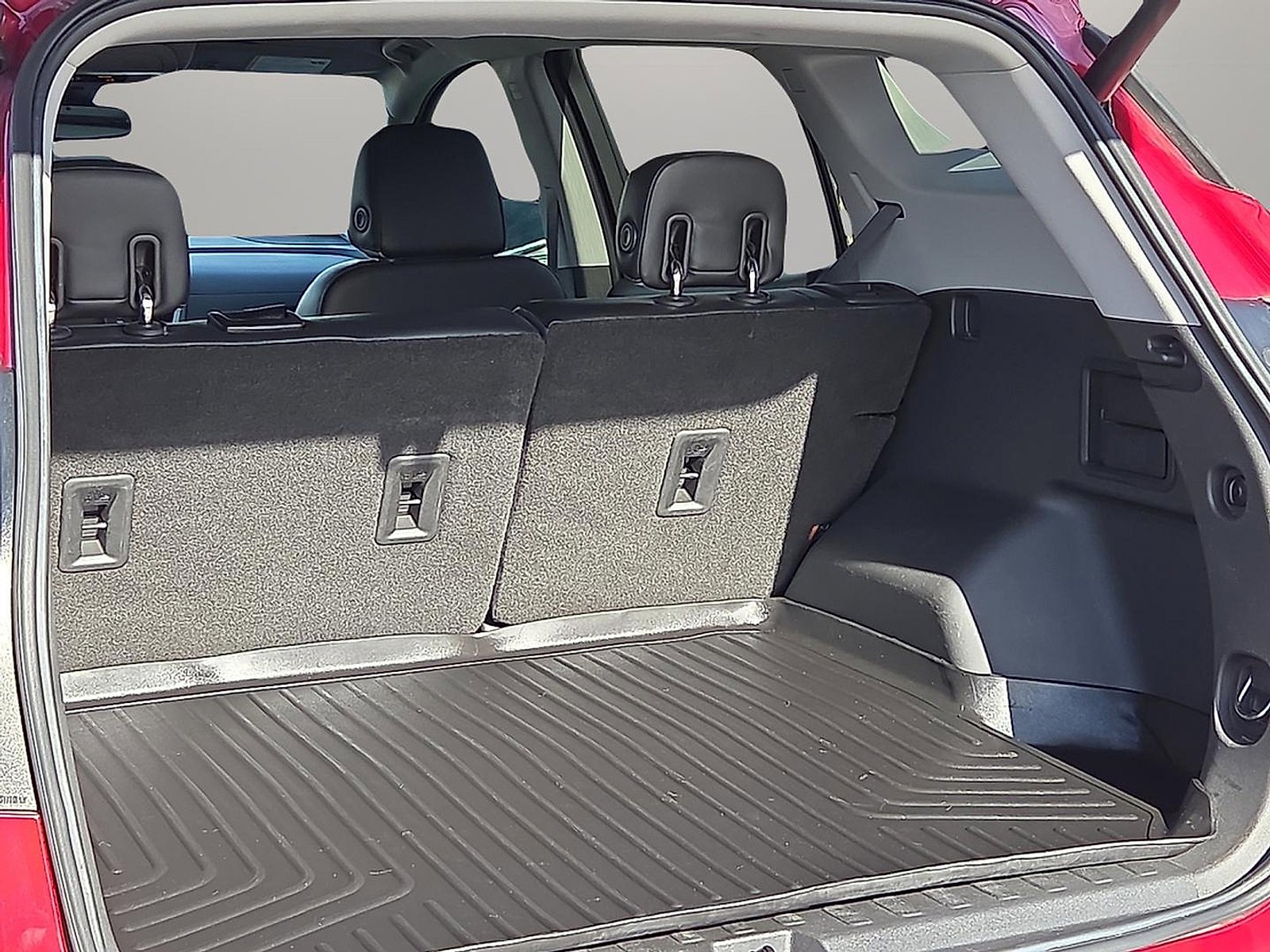 Used 2020 GMC Terrain SLT w/ Preferred Package image 9